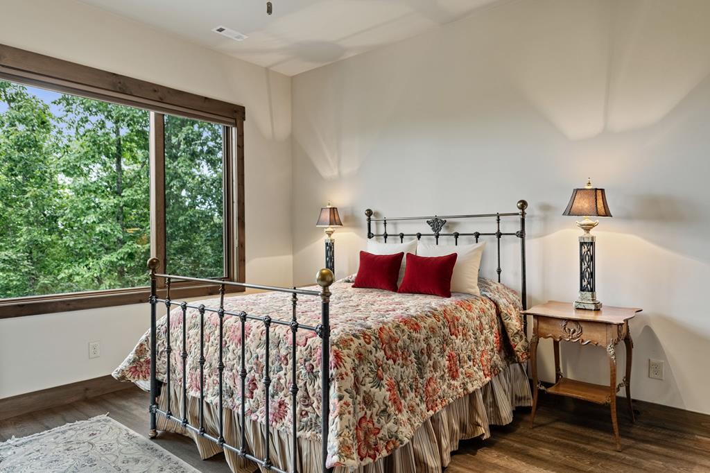 289 Chickadee Drive