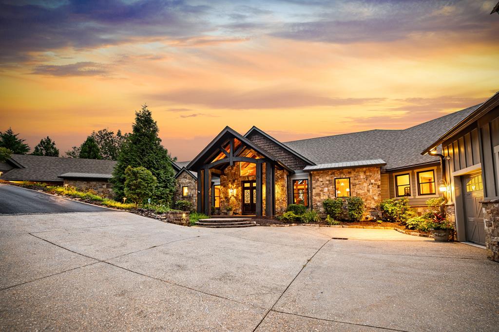 289 Chickadee Drive