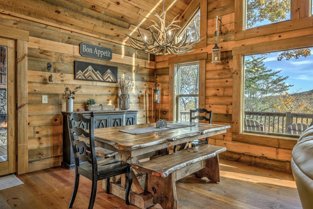 300 Cloudland Trace, Epworth