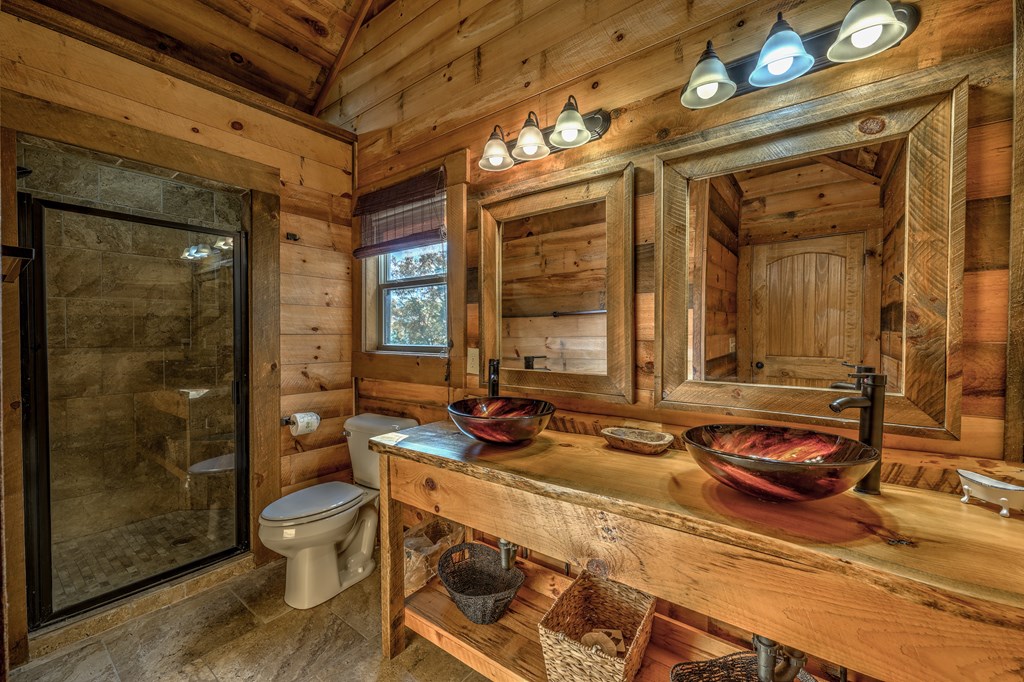 300 Cloudland Trace, Epworth