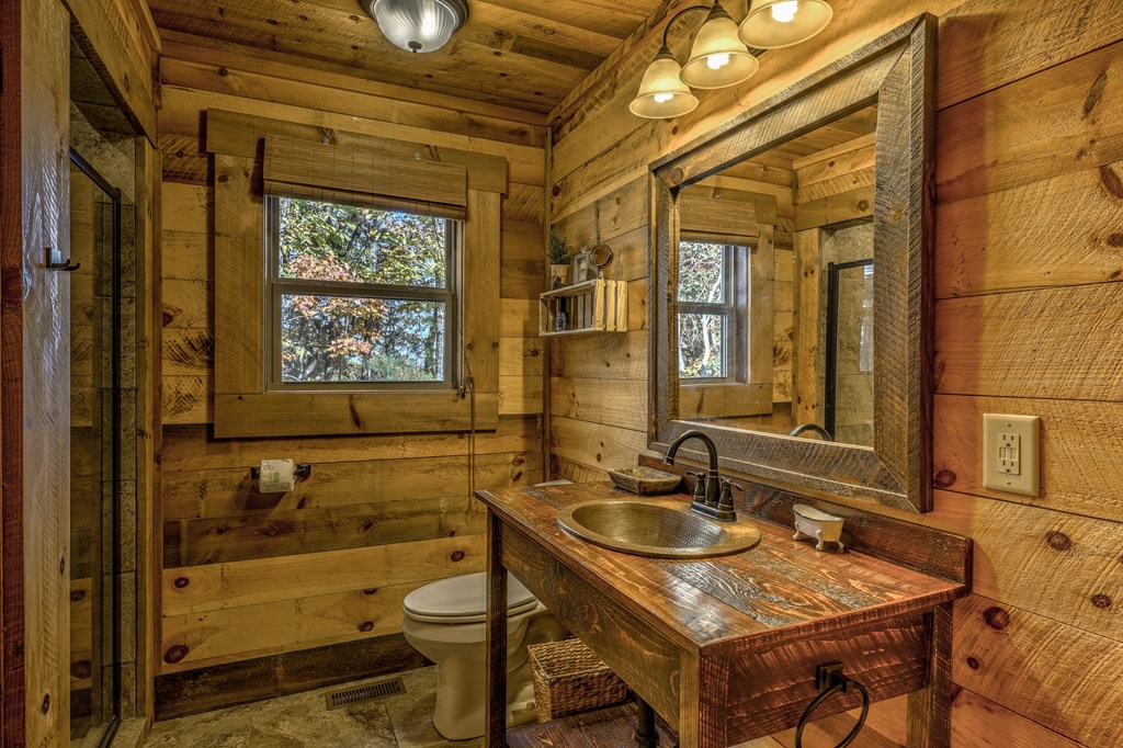 300 Cloudland Trace, Epworth