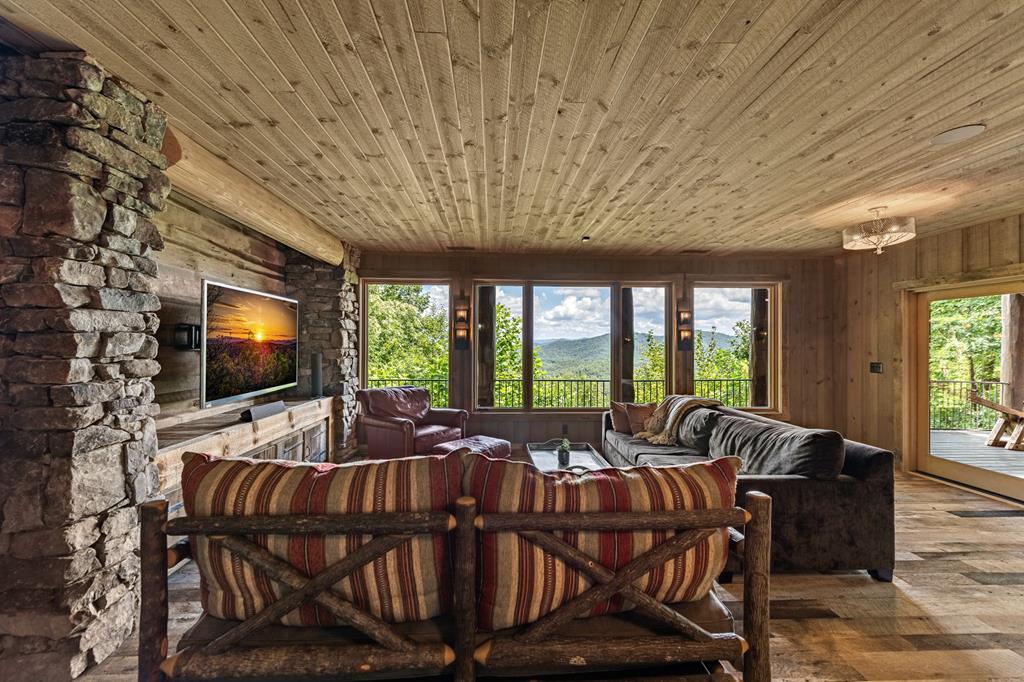 463 Big Sky Trail, Epworth