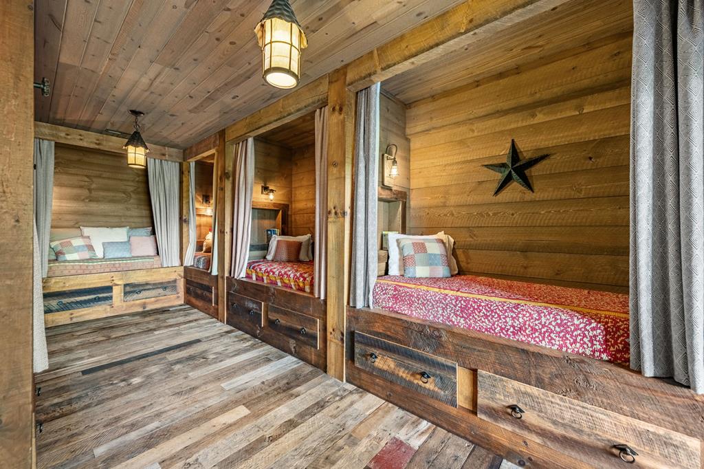 463 Big Sky Trail, Epworth