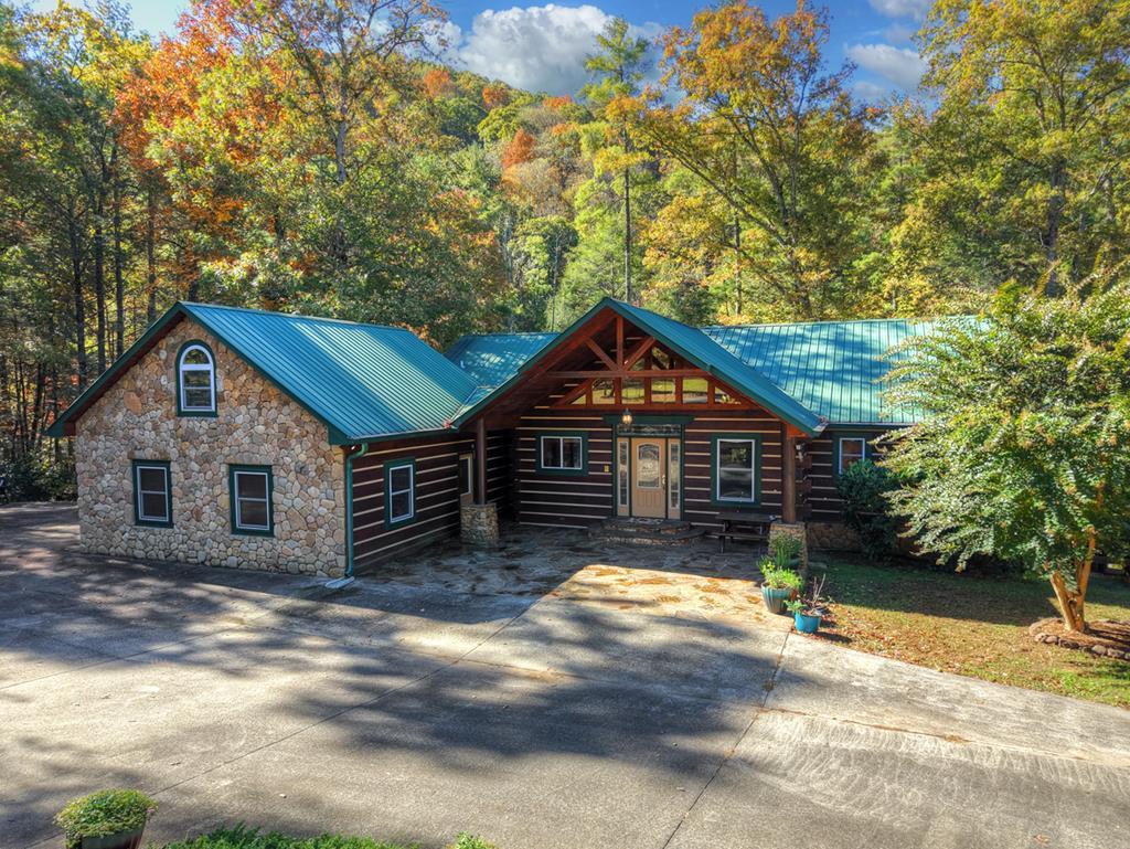 144 Chase Hollow Lane, Suches