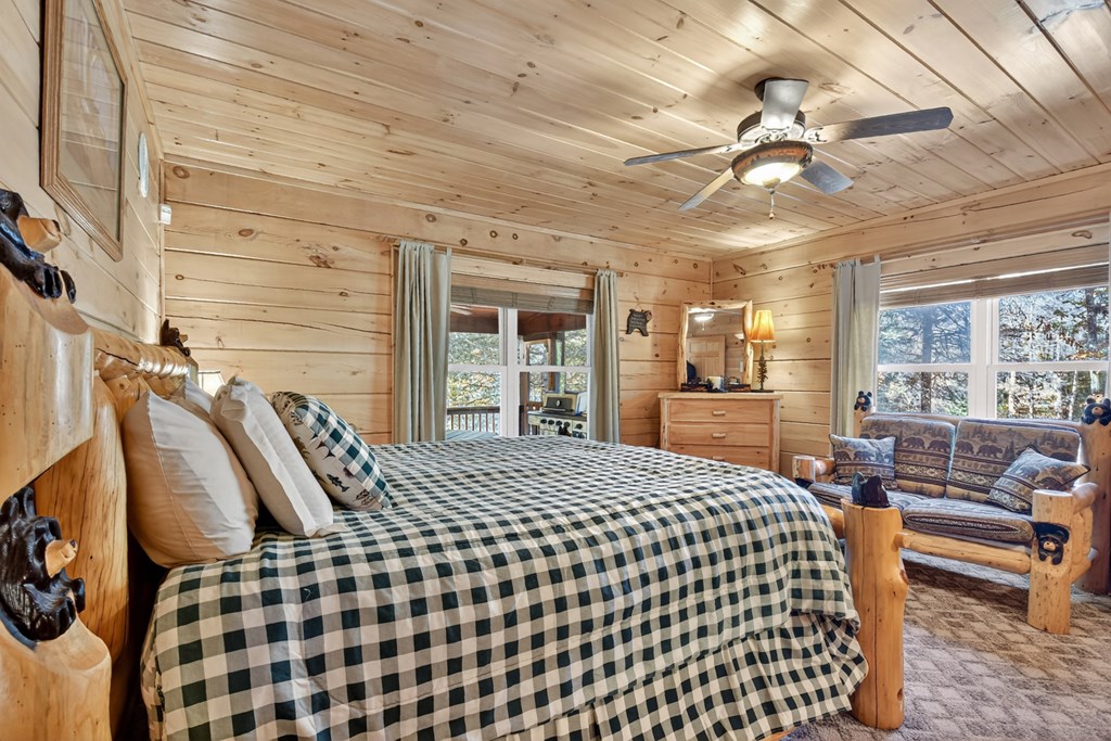 144 Chase Hollow Lane, Suches