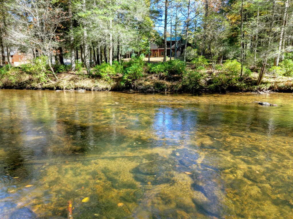 144 Chase Hollow Lane, Suches