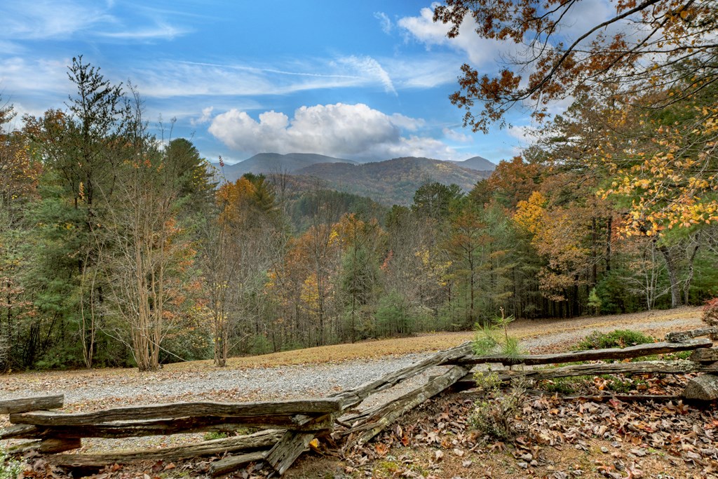 654 Stover Knob Trail