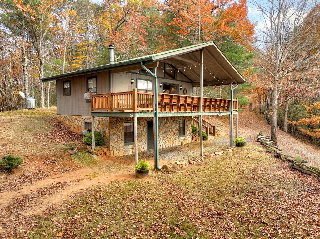 654 Stover Knob Trail