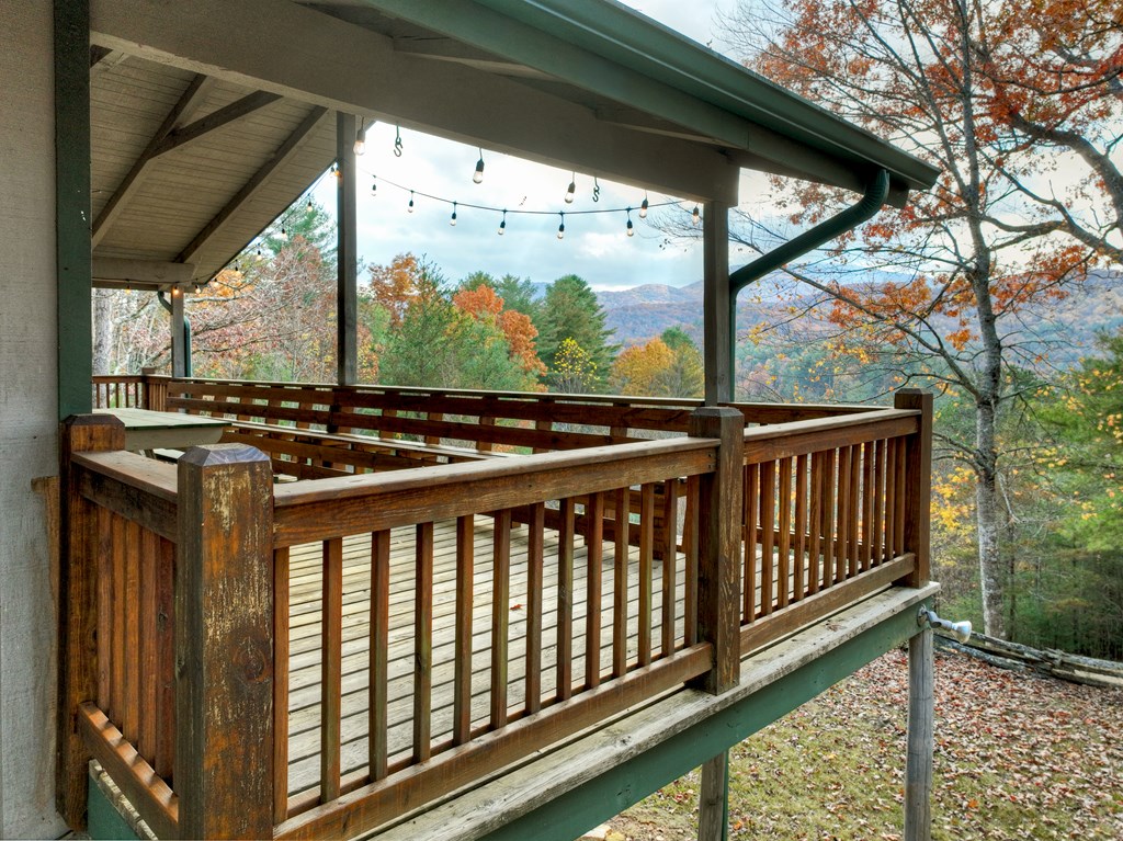 654 Stover Knob Trail