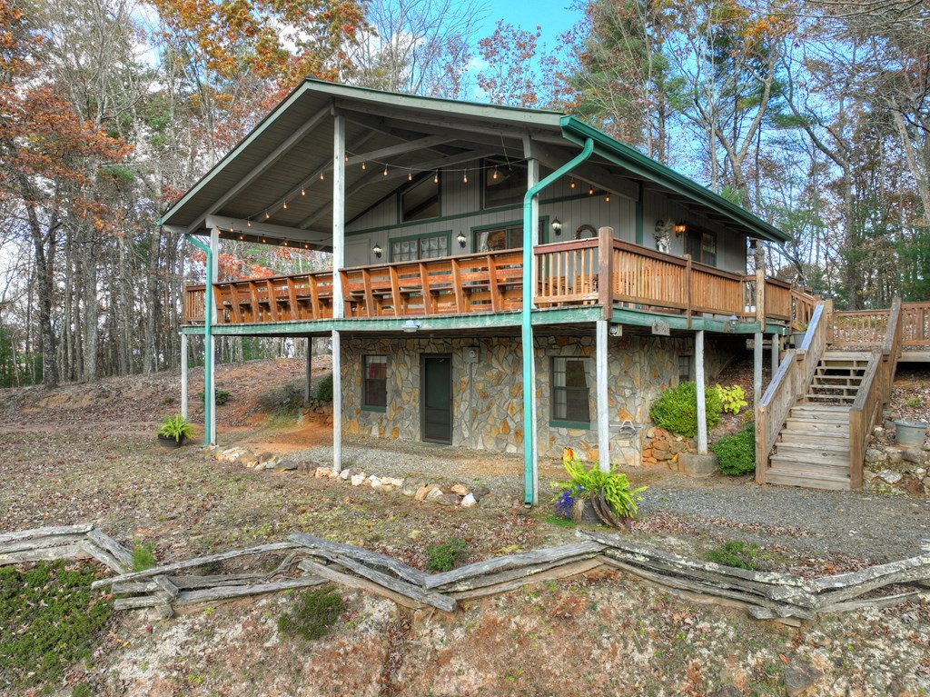654 Stover Knob Trail