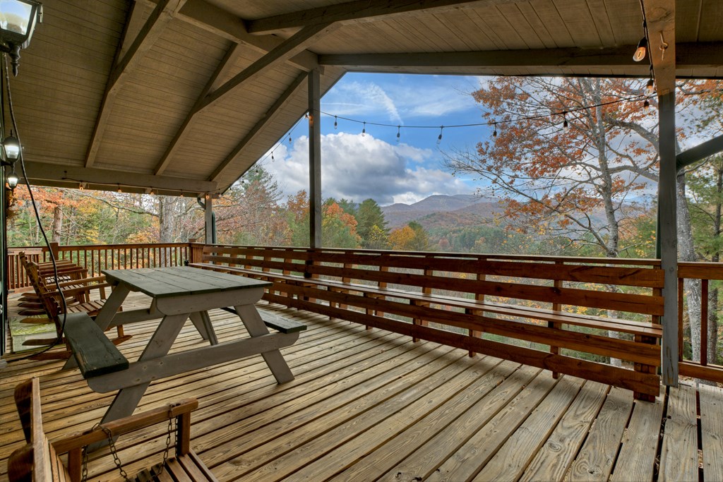 654 Stover Knob Trail