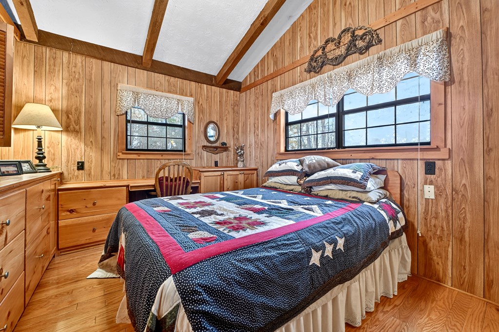 654 Stover Knob Trail