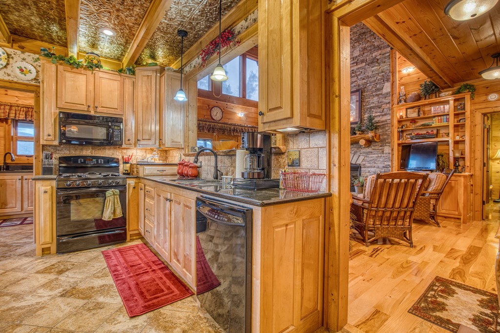 671 Stover Knob Trail