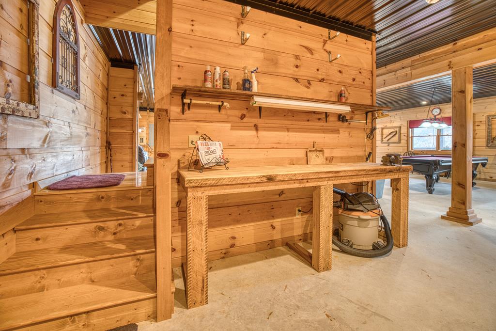 671 Stover Knob Trail