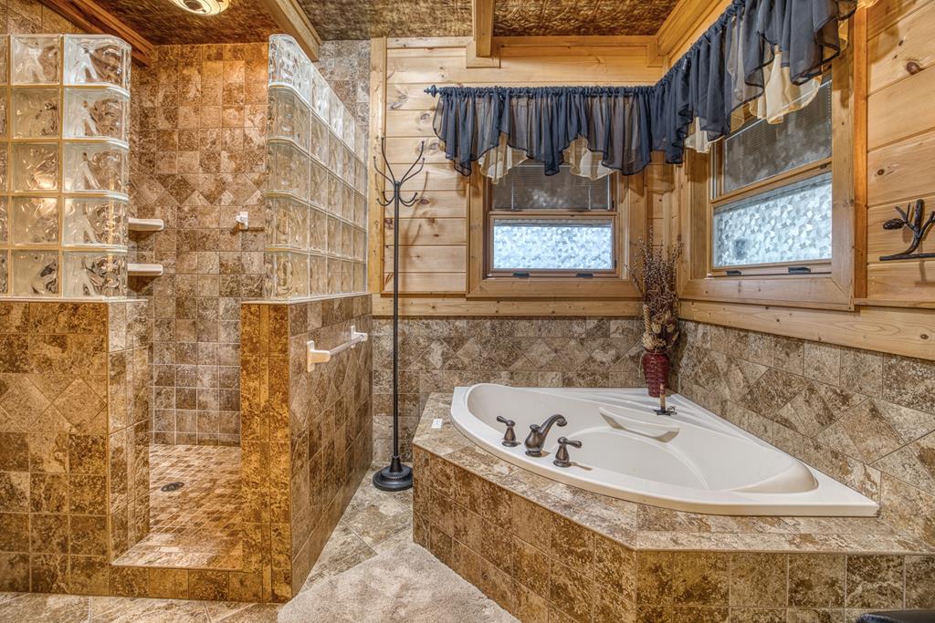 671 Stover Knob Trail