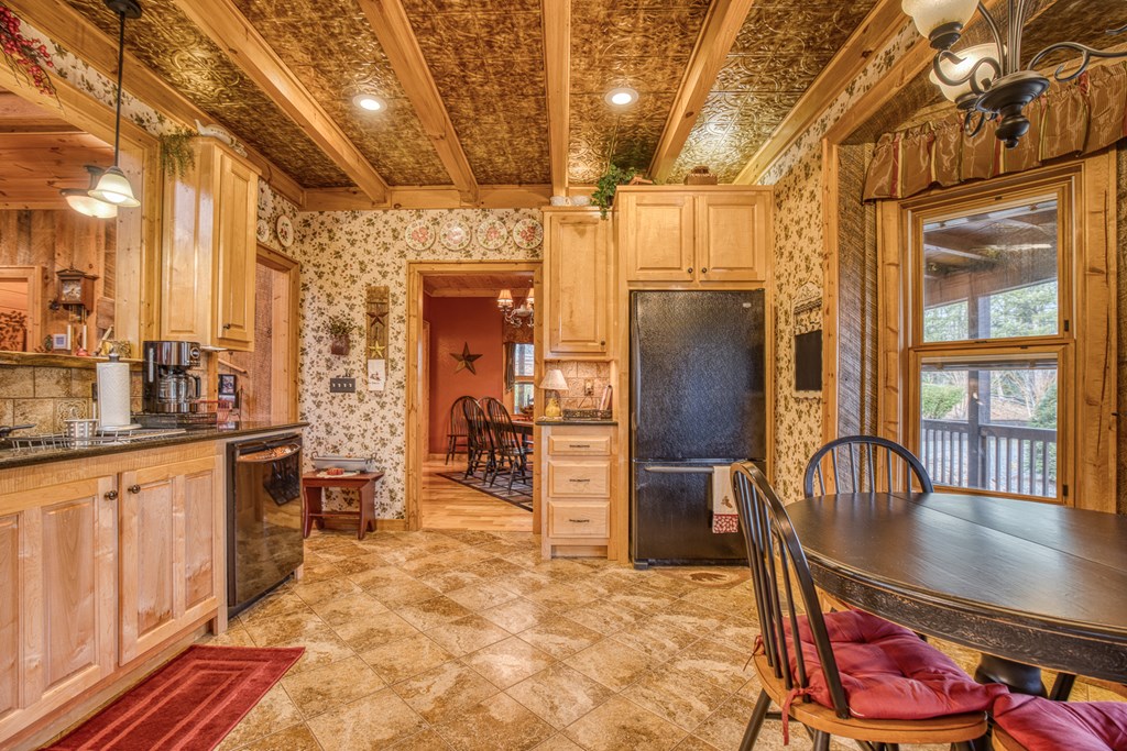 671 Stover Knob Trail