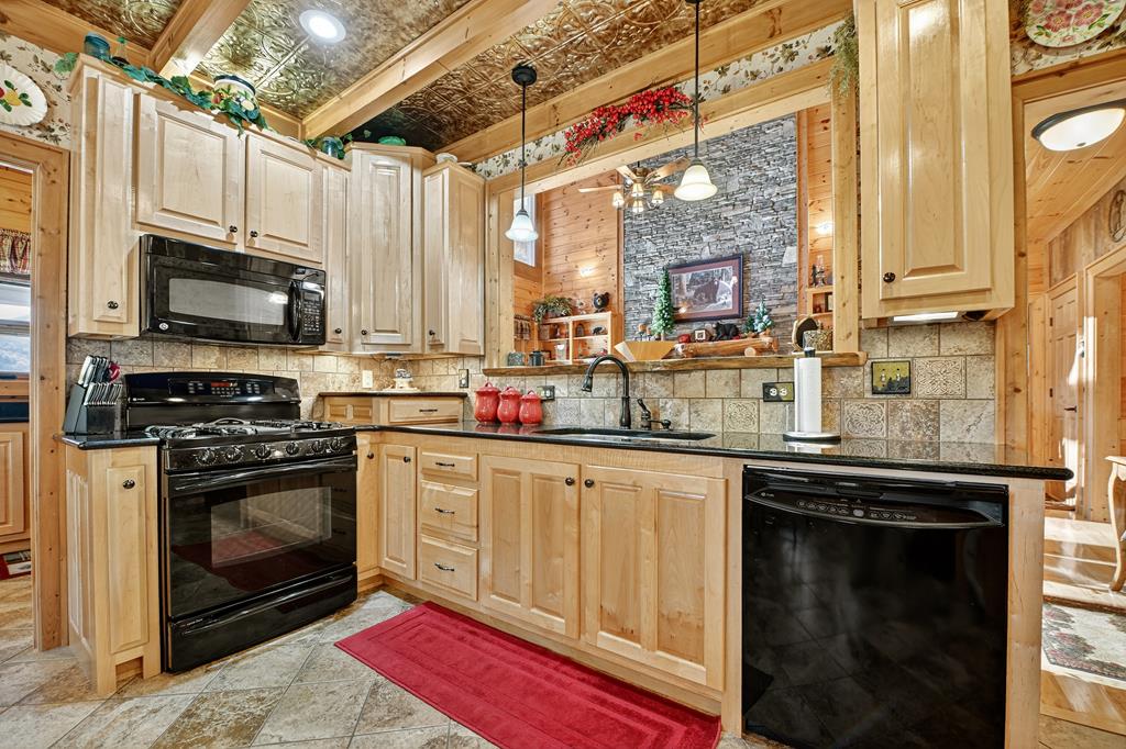 671 Stover Knob Trail