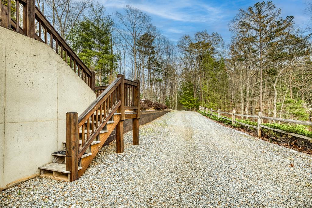 671 Stover Knob Trail
