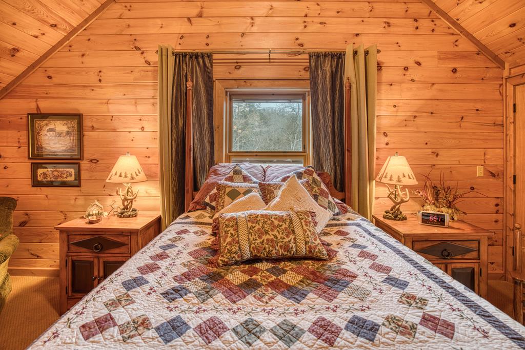 671 Stover Knob Trail