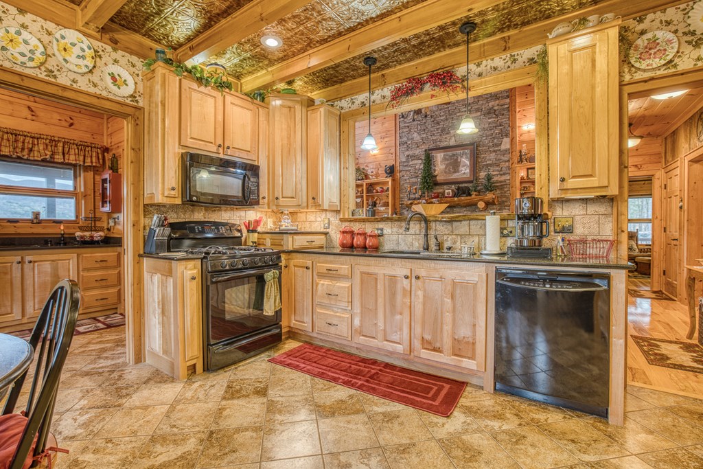 671 Stover Knob Trail