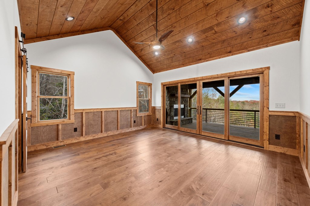 290 Weaver Creek Overlook