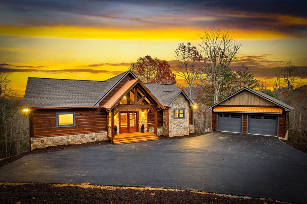 290 Weaver Creek Overlook