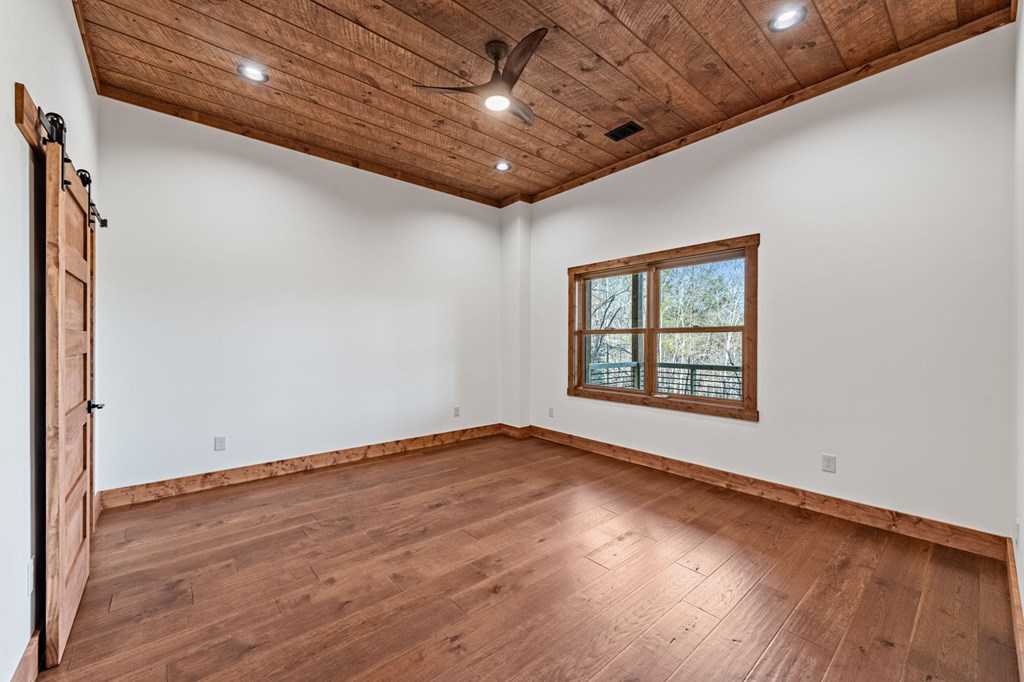 290 Weaver Creek Overlook