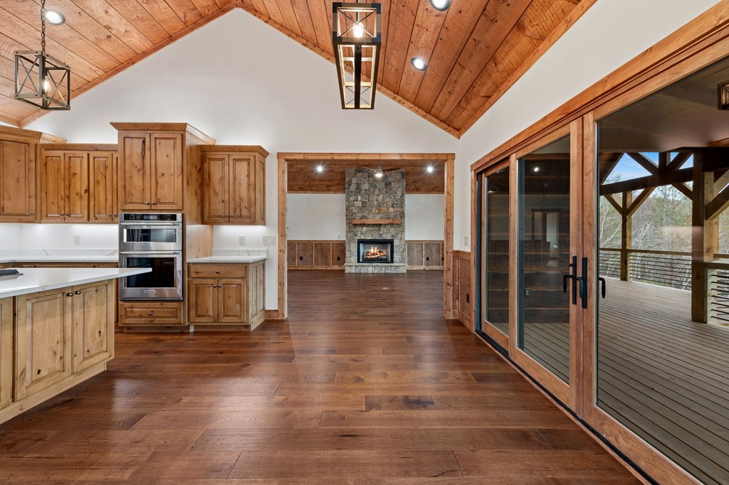 290 Weaver Creek Overlook