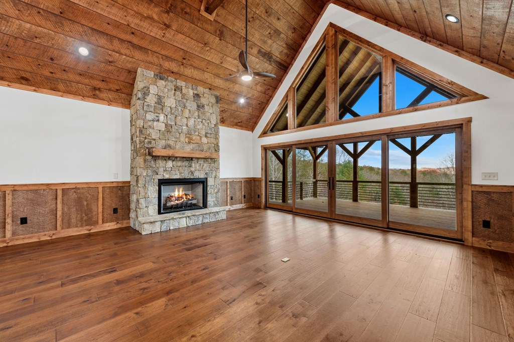 290 Weaver Creek Overlook