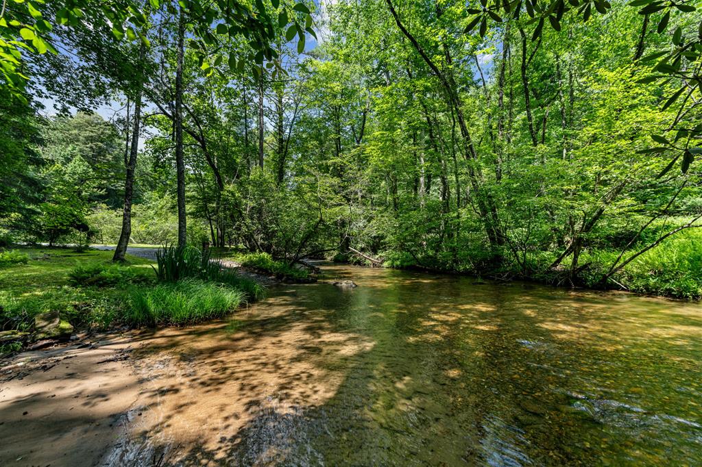 77 Old Covered Bridge Road