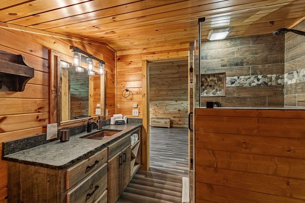 77 Old Covered Bridge Road