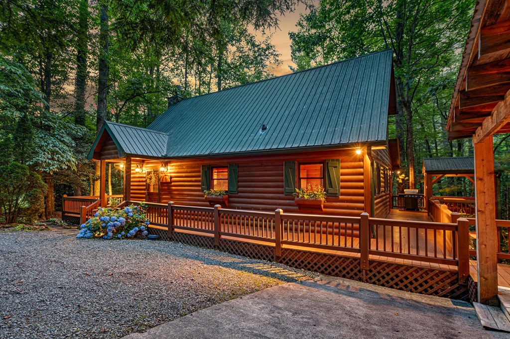 77 Old Covered Bridge Road