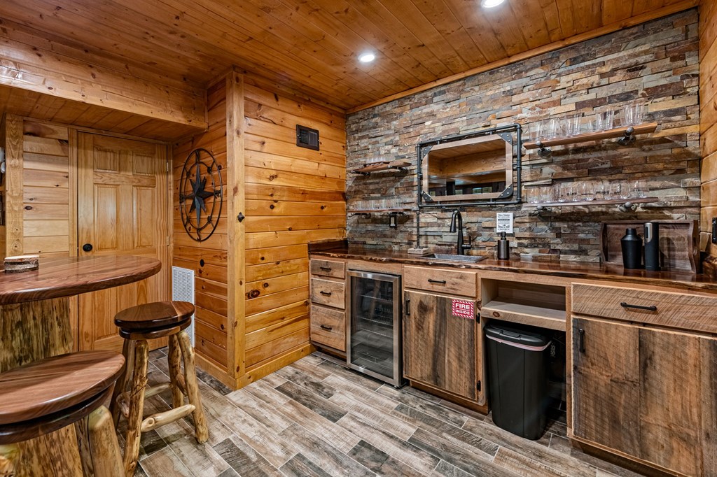 77 Old Covered Bridge Road