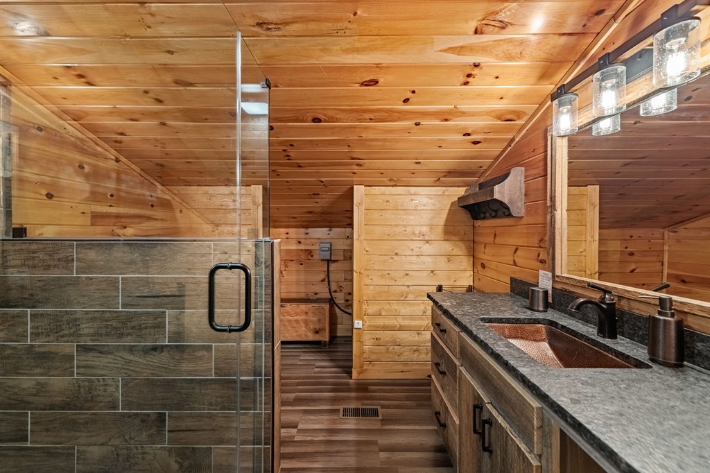 77 Old Covered Bridge Road