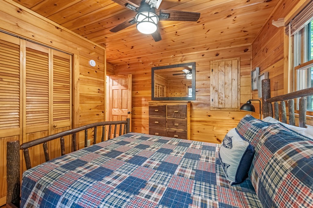 77 Old Covered Bridge Road