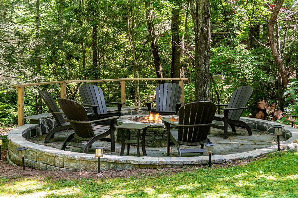 77 Old Covered Bridge Road