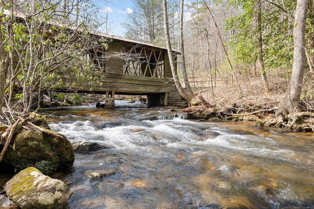 77 Old Covered Bridge Road