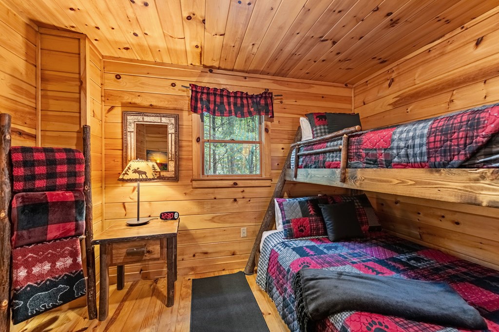 77 Old Covered Bridge Road