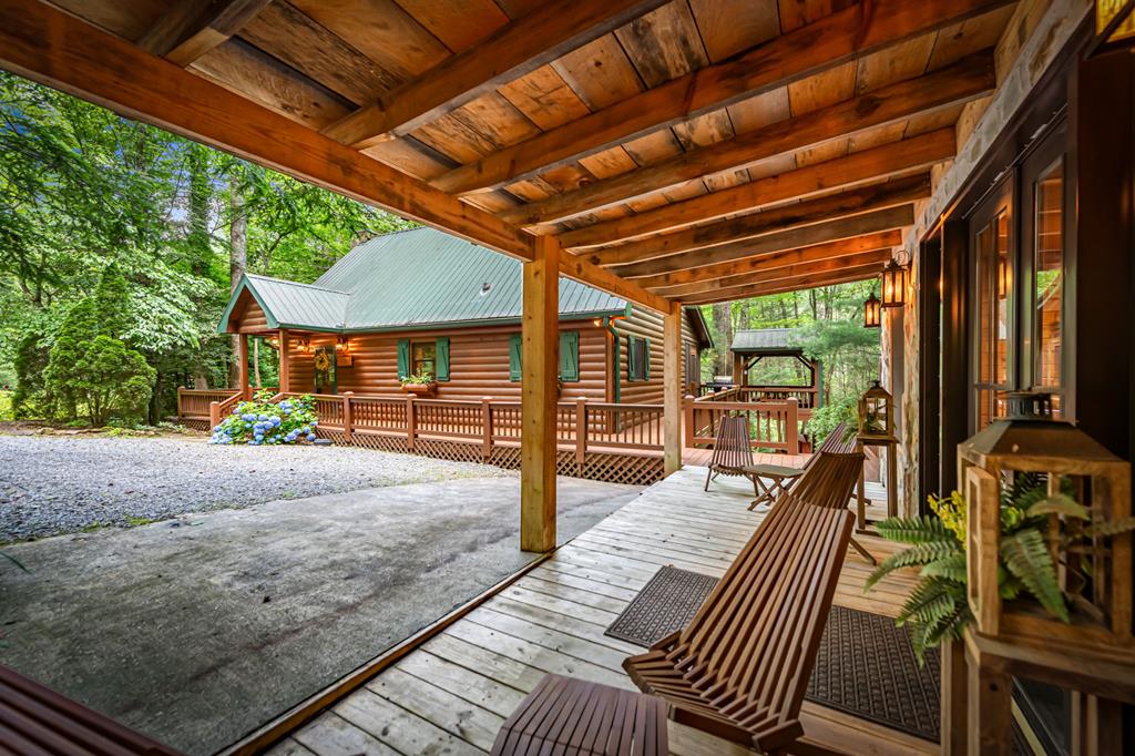 77 Old Covered Bridge Road