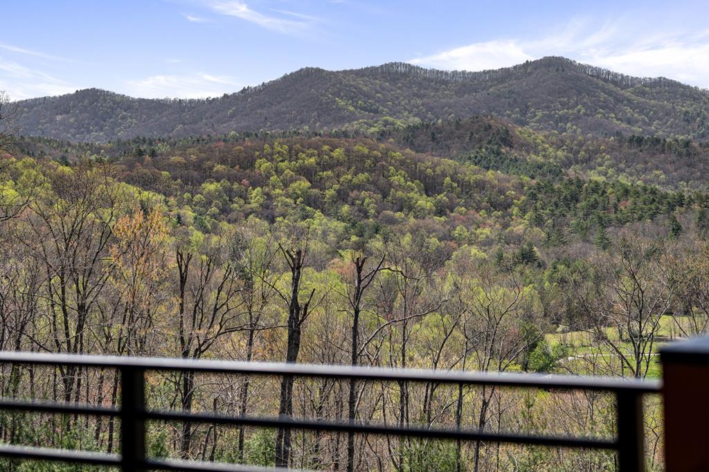 Lot 5 High Ridge Road W