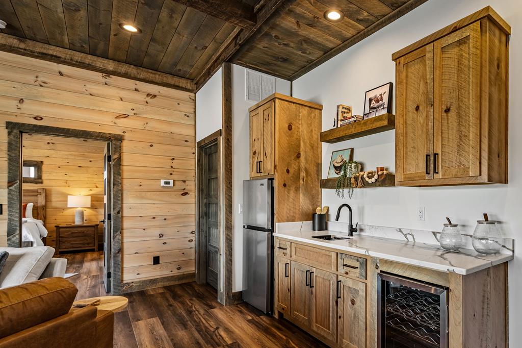 Lot 5 High Ridge Road W