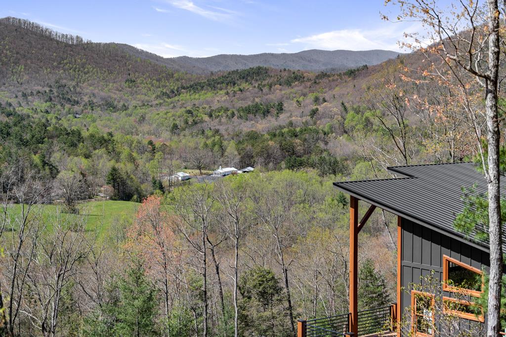 Lot 5 High Ridge Road W