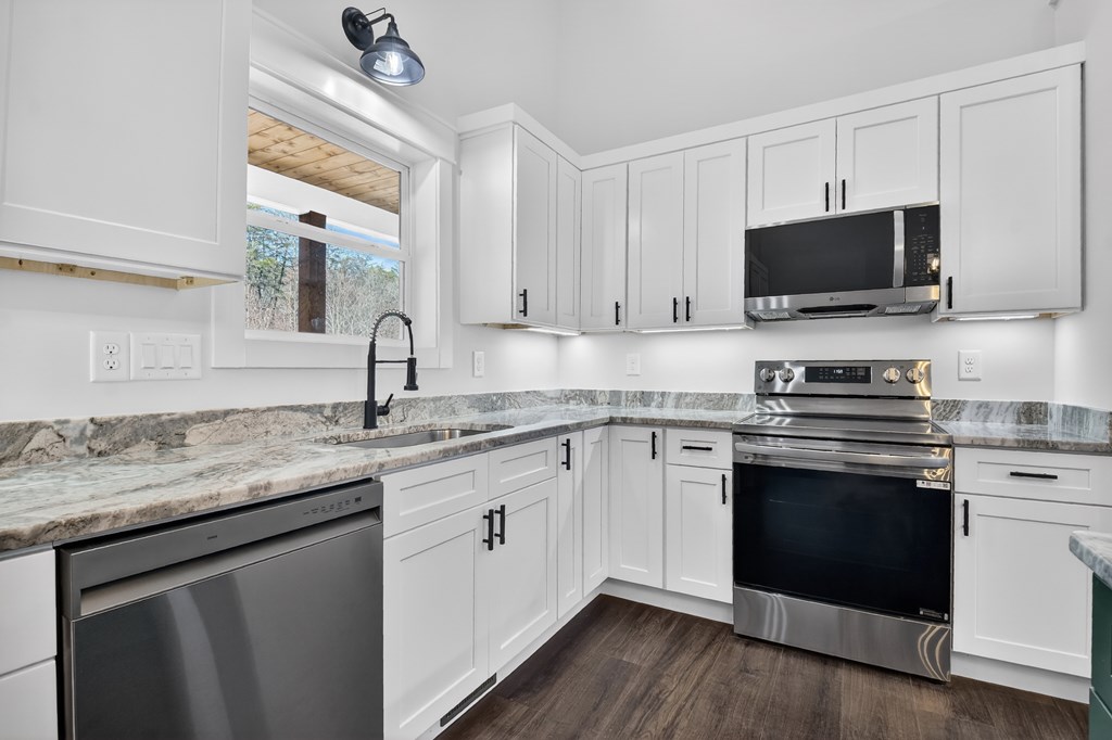 584 Brannon Nix Road