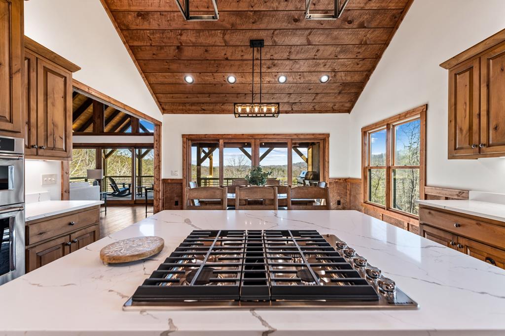 290 Weaver Creek Overlook