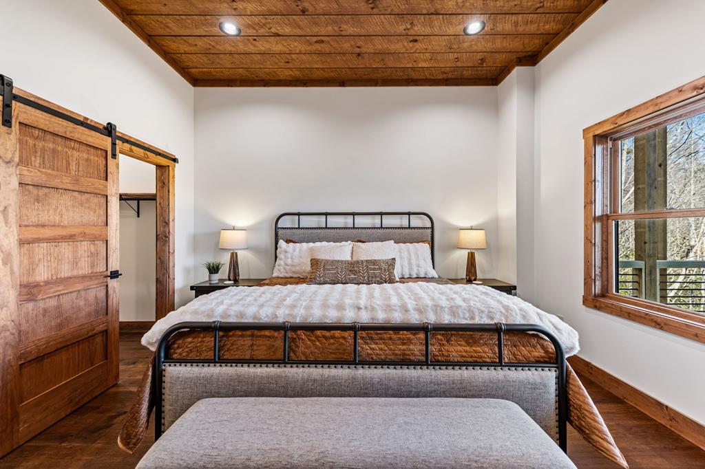 290 Weaver Creek Overlook