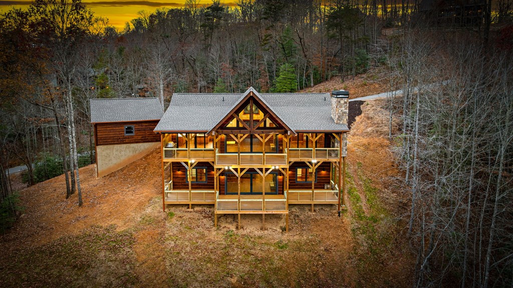 290 Weaver Creek Overlook