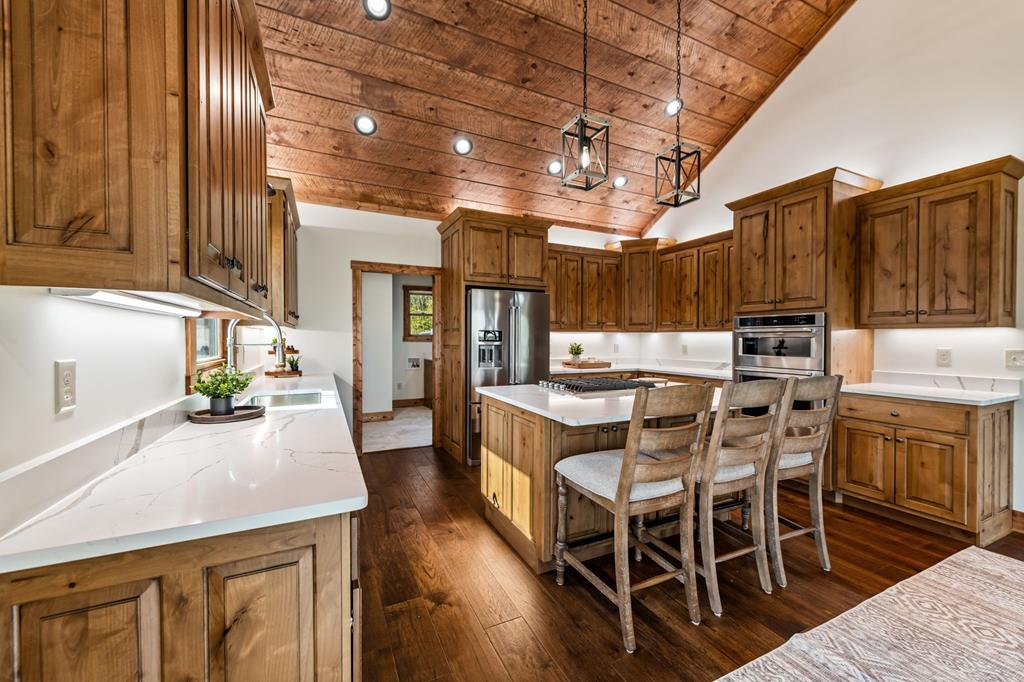 290 Weaver Creek Overlook