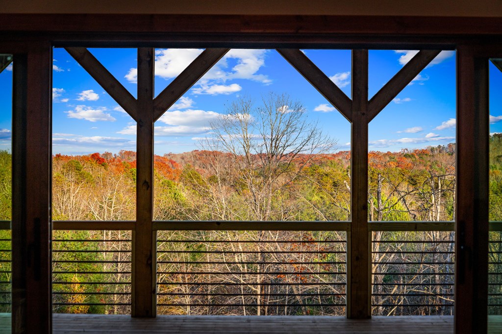 290 Weaver Creek Overlook