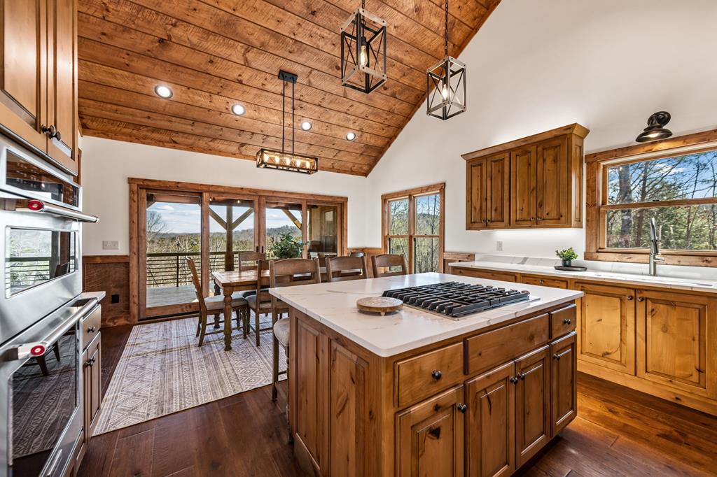 290 Weaver Creek Overlook
