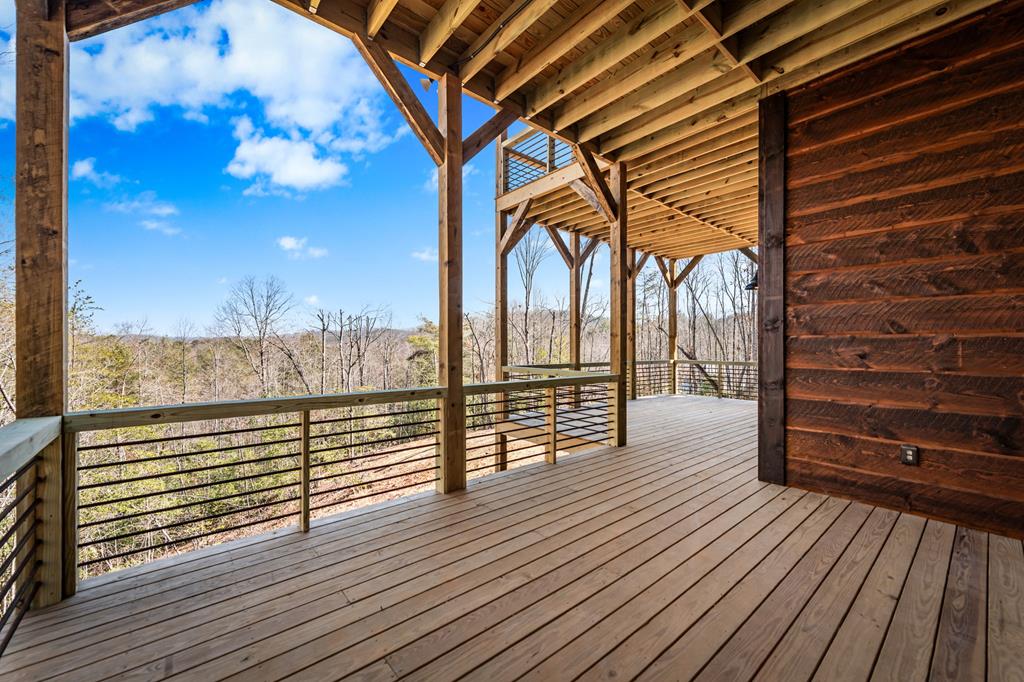 290 Weaver Creek Overlook